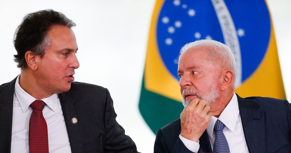 governo-lula-adia-pela-3o-vez-novas-regras-para-ead;-veja-o-que-se-sabe