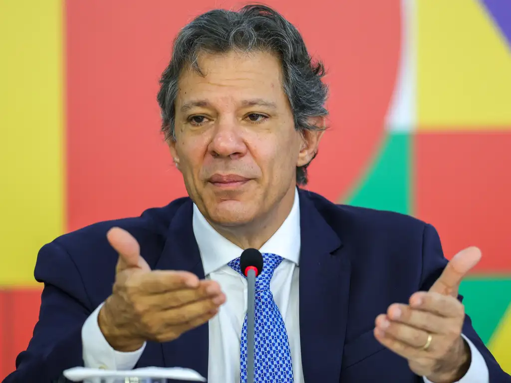 “vamos-ver-o-desenrolar-das-coisas”,-diz-haddad-sobre-tesouro-ressarcir-beneficiarios-do-inss