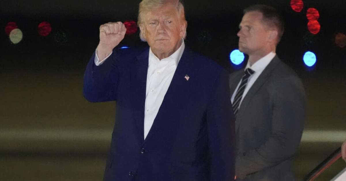 trump-diz-que-vai-falar-com-putin-para-“colocar-fim-ao-banho-de-sangue”-na-ucrania