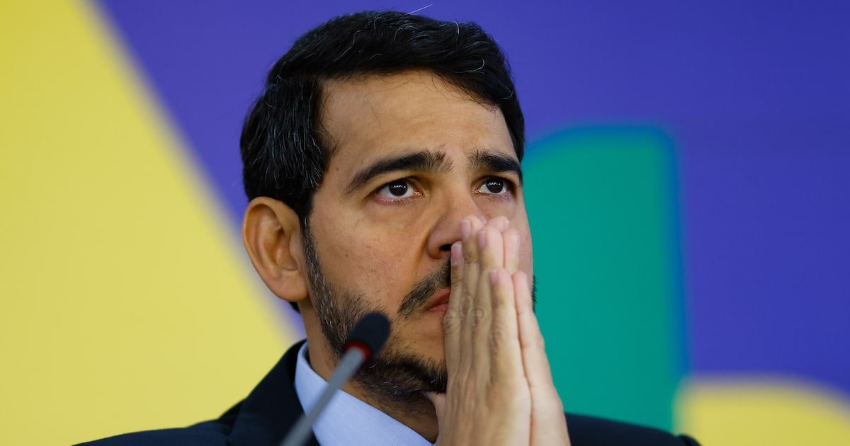 jorge-messias-diz-que-cpmi-do-inss-pode-atrasar-ressarcimentos-de-aposentados-e-pensionistas