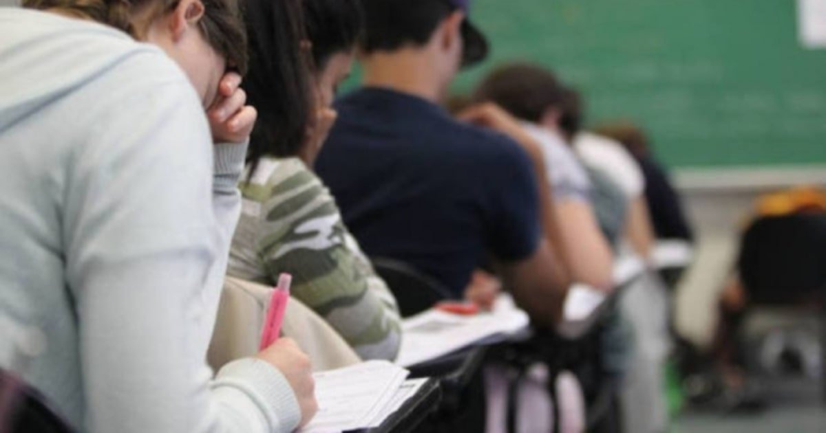 enem-2025:-inscricoes-comecam-na-segunda,-26,-e-prova-volta-a-valer-para-diploma-do-ensino-medio