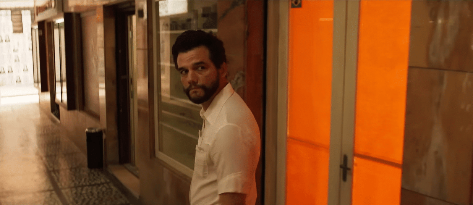 “o-agente-secreto”-brilha-em-cannes,-mas-quando-chega-ao-brasil?