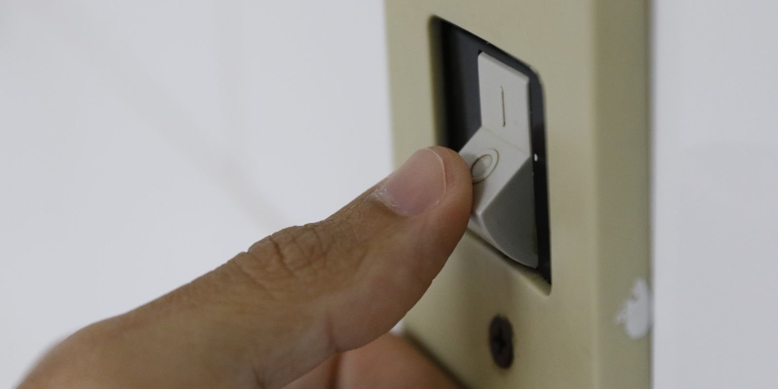 uff-desenvolve-dispositivo-que-rastreia-furtos-de-energia-eletrica