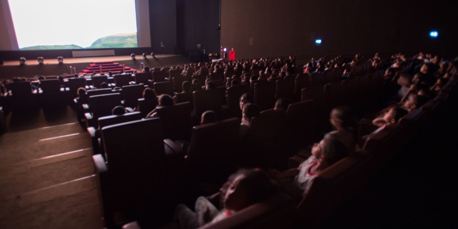 viva-maria-entrevista-atriz-maeve-jinkings-no-dia-do-cinema-brasileiro