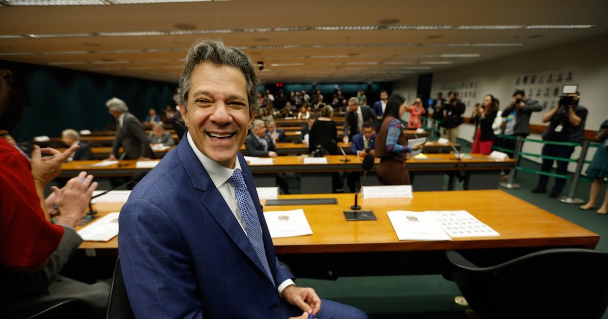 o-piloto-sumiu!-como-negociacao-tecnica-nao-funciona,-haddad-passou-o-manche-para-gleisi-e-costa