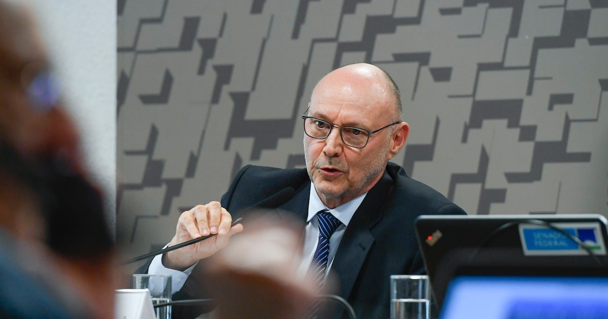 agentes-da-abin-ameacam-greve-para-exigir-afastamento-do-diretor-indiciado-pela-pf