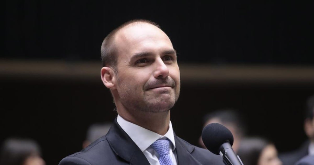 eventual-saida-de-eduardo-bolsonaro-da-briga-embaralha-eleicao-ao-senado-em-sp;-veja-quem-quer-vaga