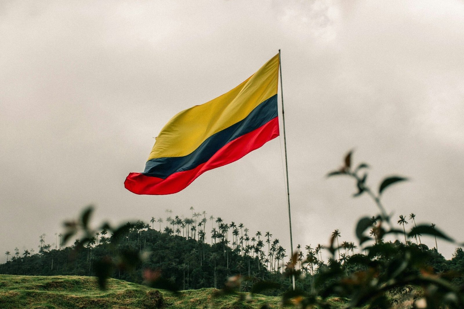 moody’s-rebaixa-rating-da-colombia-e-muda-perspectiva-para-estavel