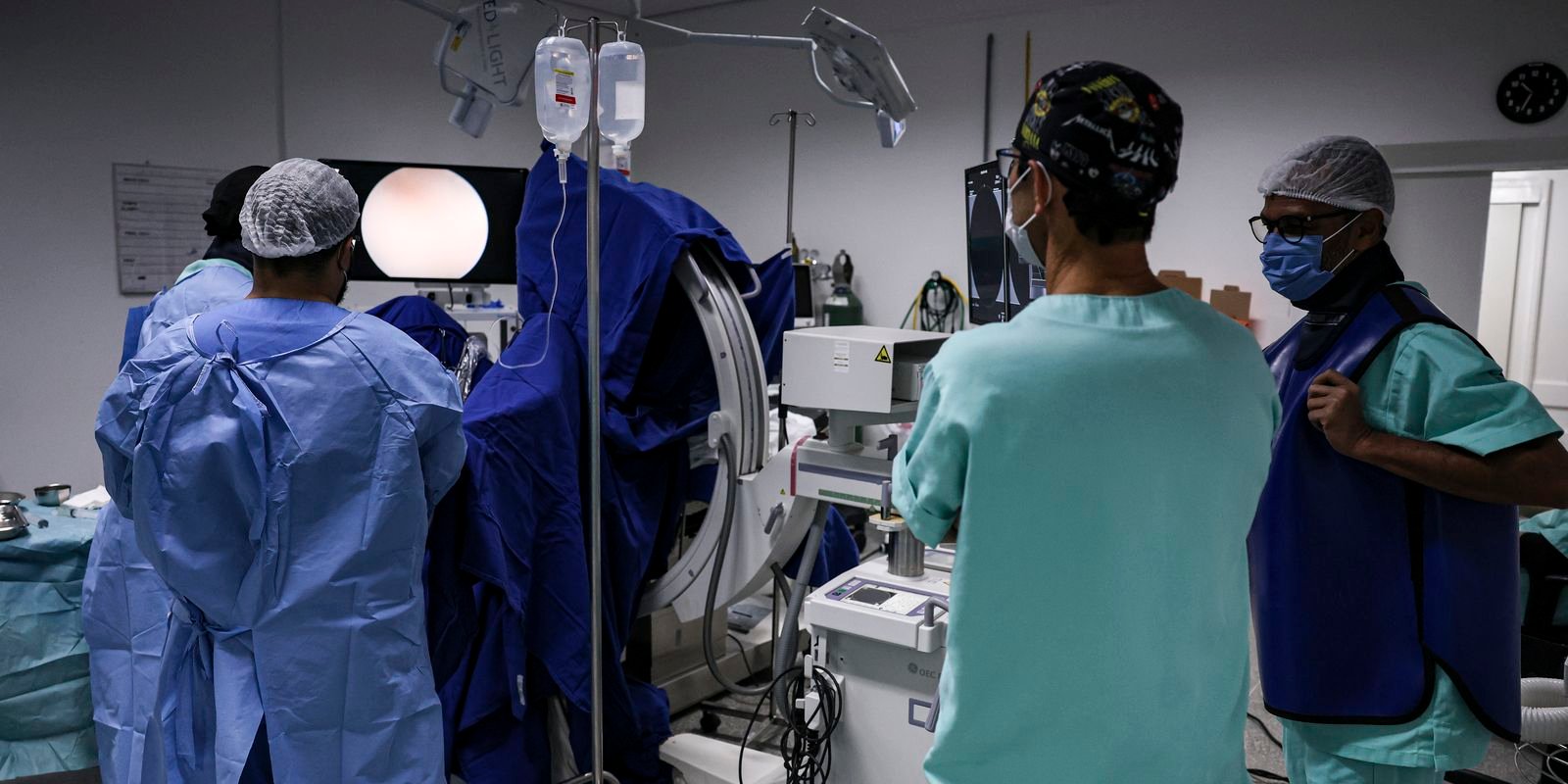 mutirao-agora-tem-especialistas-faz-mais-de-mil-cirurgias-em-todo-pais