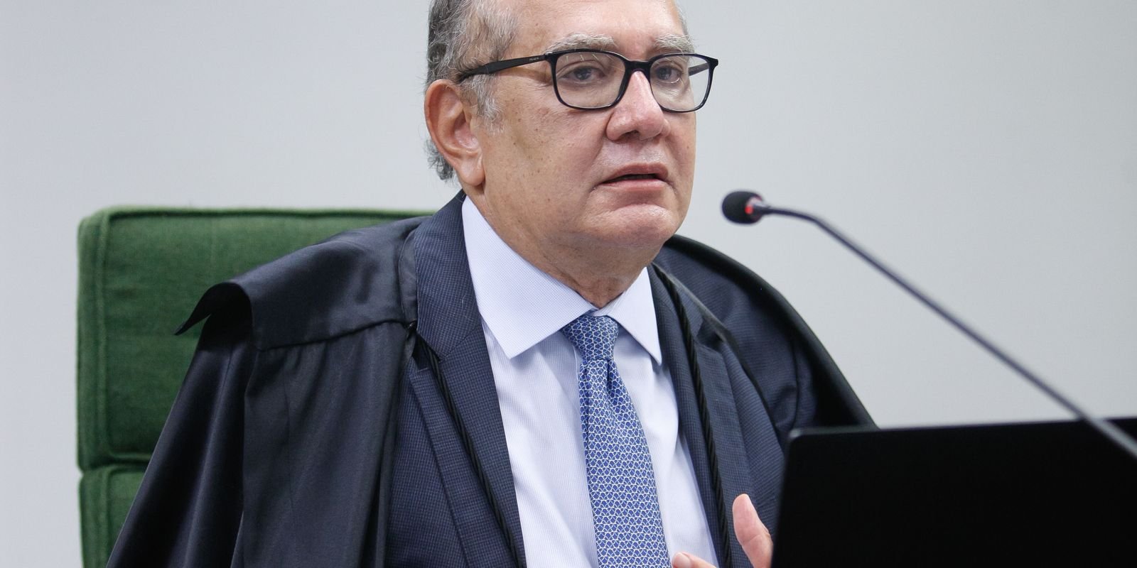 para-ministro-do-stf,-brasil-vive-capitulo-de-resistencia-democratica