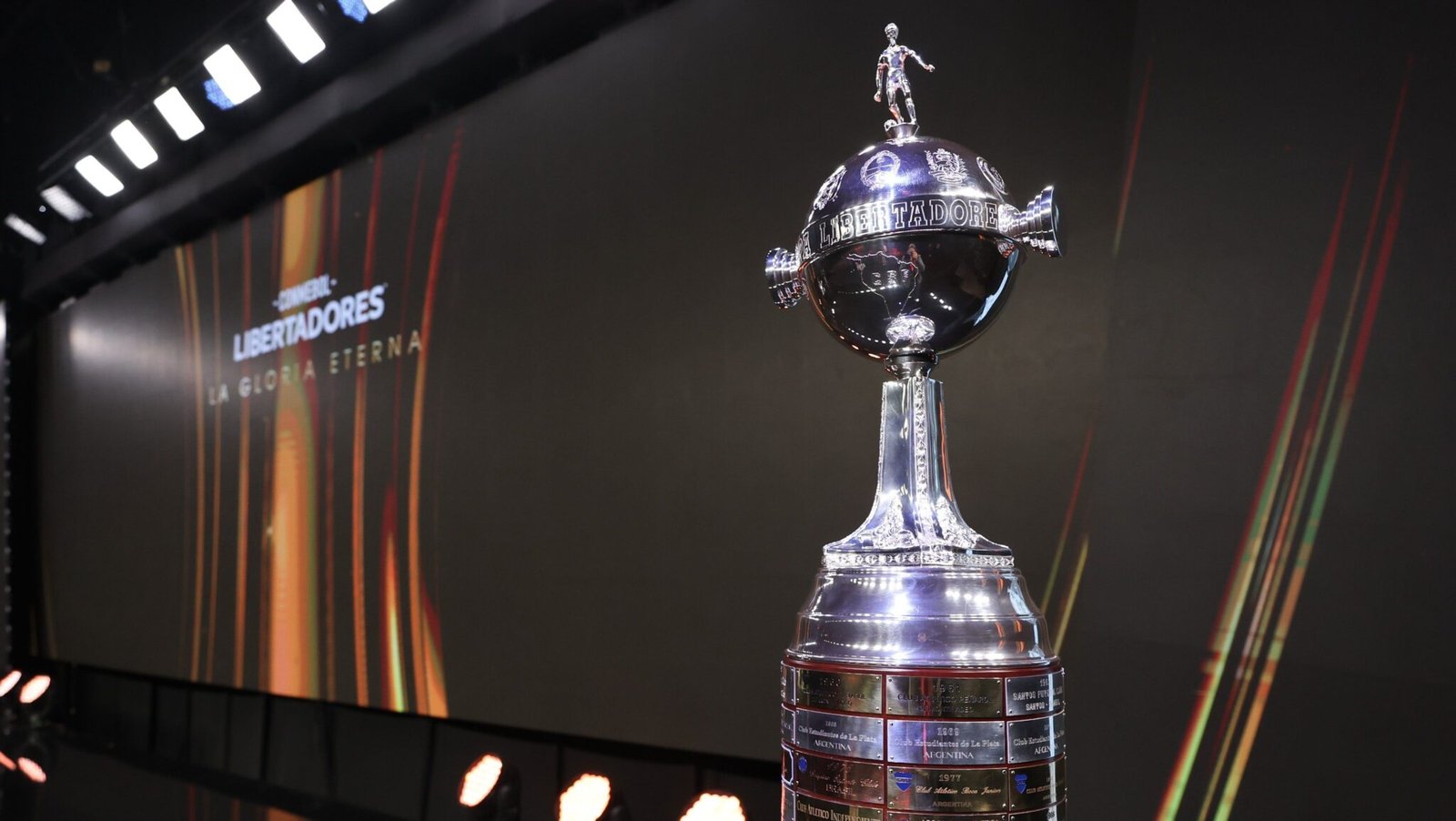 conmebol-divulga-datas-de-libertadores,-sul-americana-e-recopa-em-2026