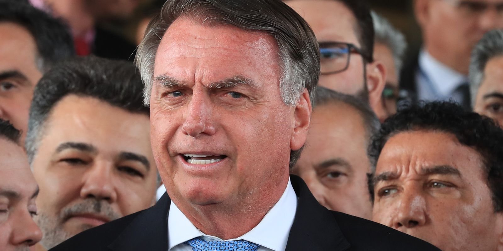 bolsonaro-diz-que-nao-promoveu-acao-golpista-ou-atos-de-8-de-janeiro