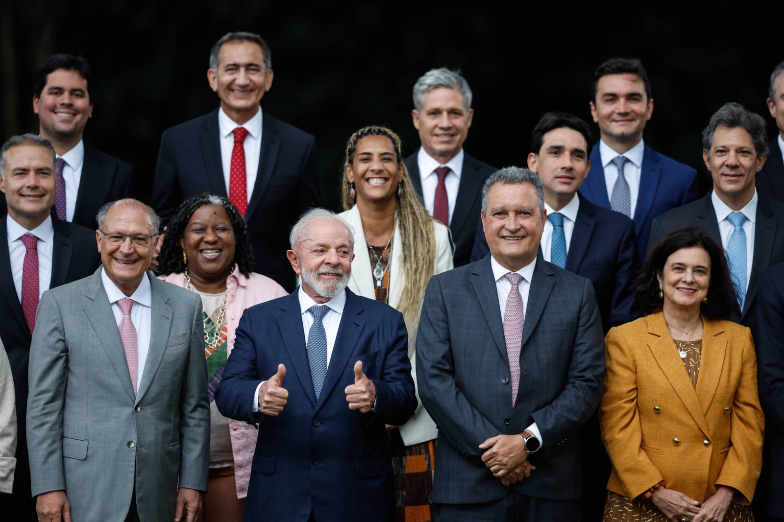 lula-reune-ministros-para-alinhar-discurso-e-atuacao-no-congresso-apos-tarifa-e-reves-na-cpi-do-inss