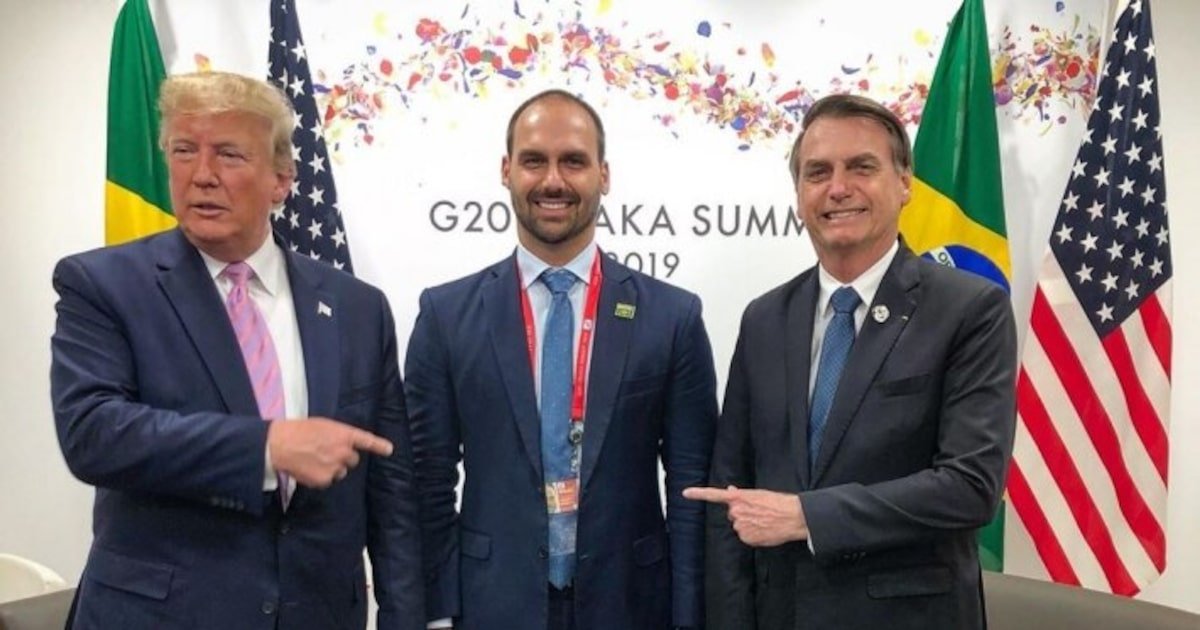 trump-e-eduardo-bolsonaro-criam-clima-de-‘barata-voa’-na-direita-bolsonarista