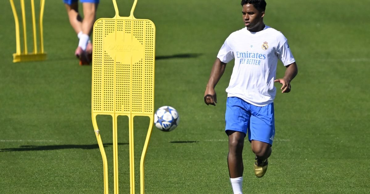 endrick-faz-“forca-tarefa”-para-conseguir-minutos-no-real-madrid
