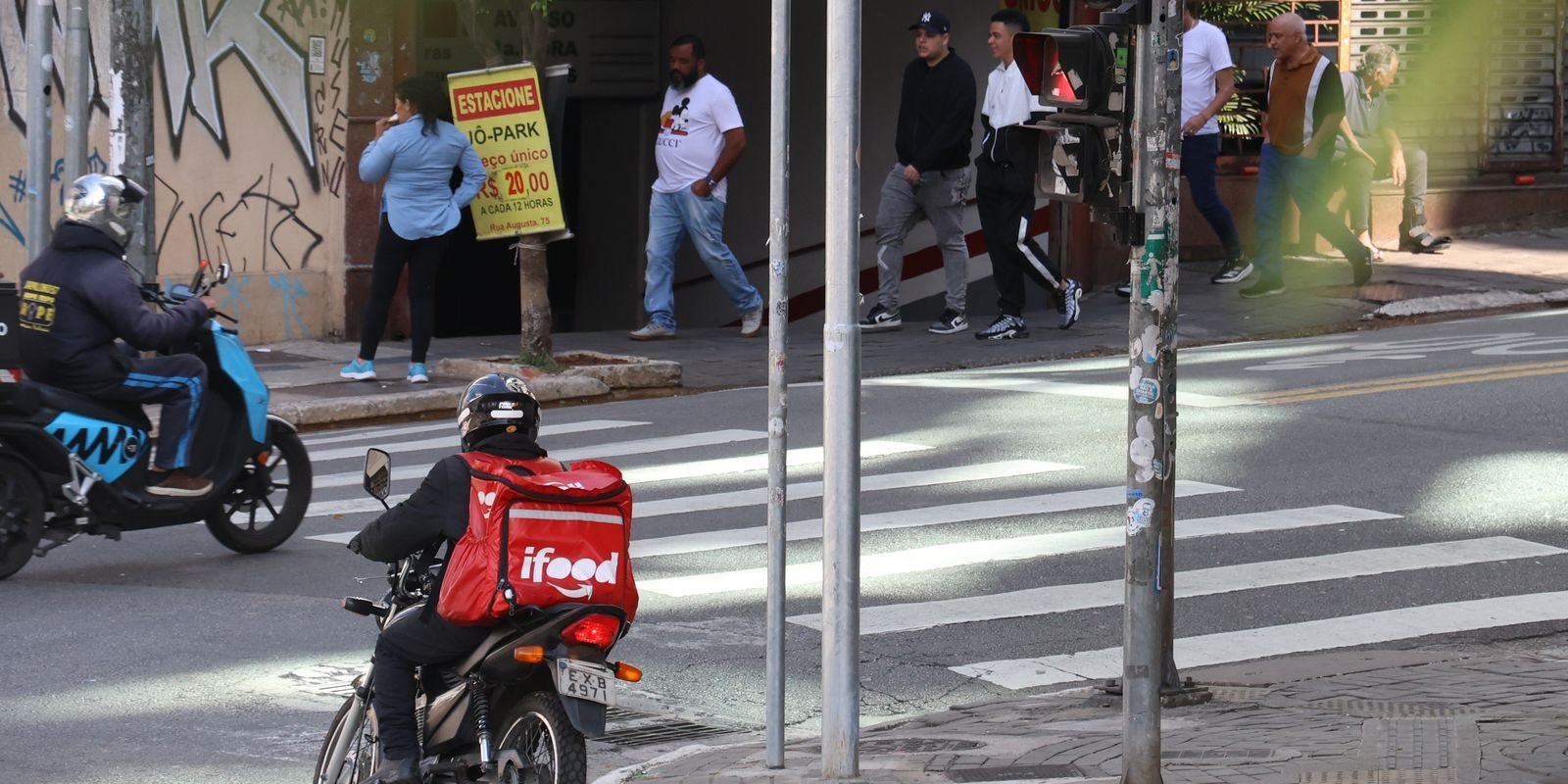 votacao-de-vinculo-entre-motoristas-e-apps-sera-em-30-dias,-diz-fachin