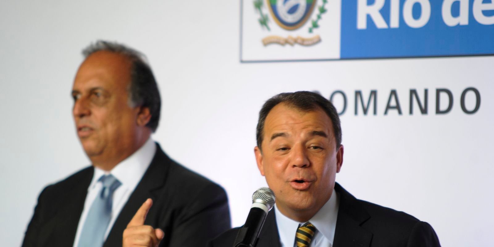 ex-governadores-cabral-e-pezao-sao-condenados-em-mais-de-r$-4-bilhoes