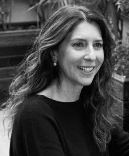 mais-uma-mulher,-mais-uma-voz