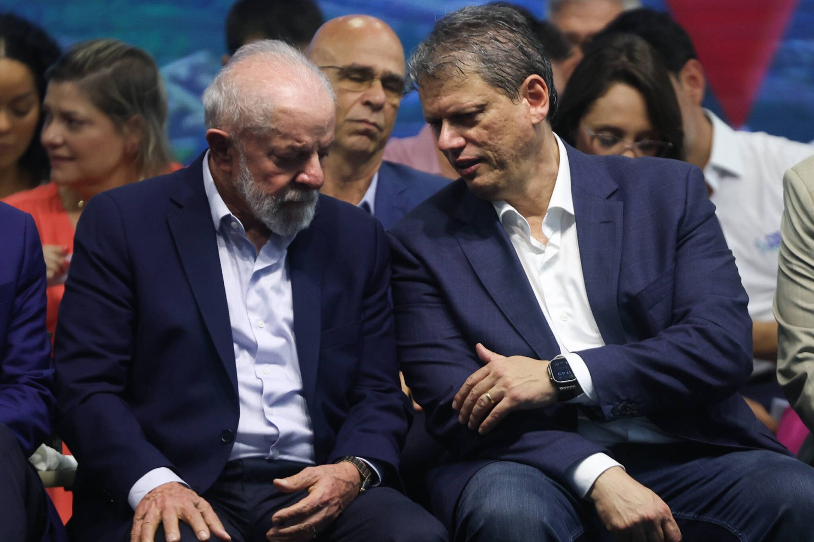governo-tarcisio-diz-que-juros-de-programa-de-lula-para-reforma-de-casas-sao-abusivos