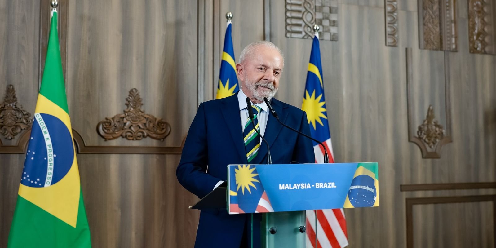 “ele-tem-meu-telefone-e-eu-tenho-o-dele”,-diz-lula-sobre-trump