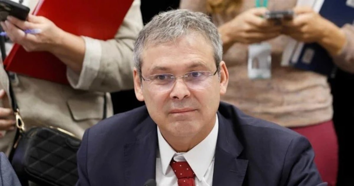 lider-do-pt-pede-ao-stf-afastamento-de-claudio-castro:-‘colapso-moral’