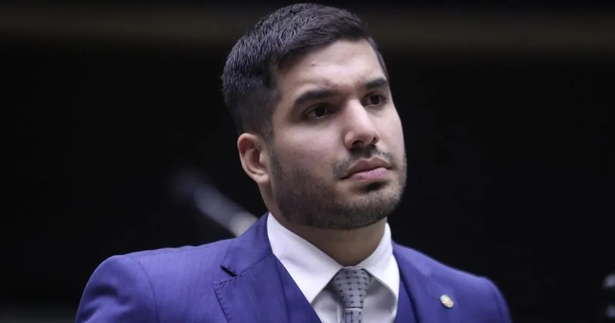 deputado-pede-‘minuto-de-aplausos’-por-mortes-em-megaoperacao-no-rio-de-janeiro