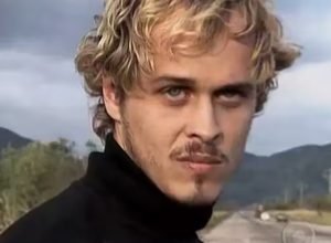 ator-de-a-viagem-mora-ha-31-anos-ao-lado-de-floresta:-“maior-prazer”