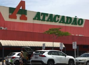 atacadao-sofre-condenacao-por-dar-5-minutos-para-funcionario-usar-banheiro