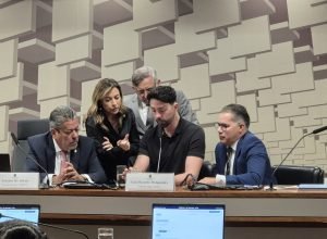 cpi-das-bets-pede-para-rico-melquiades-jogar-no-‘tigrinho’-e-influenciador-exibe-lucro-de-r$-88