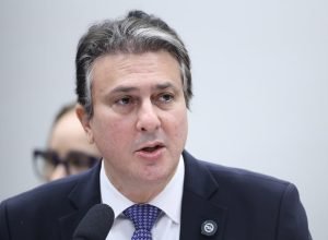 governo-lula-anuncia-r$-400-milhoes-extras-apos-universidades-cortarem-ate-gasolina