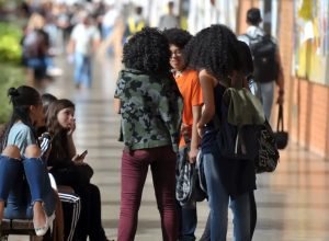 acoes-afirmativas-mudaram-“cara-da-universidade-no-brasil”,-diz-estudo