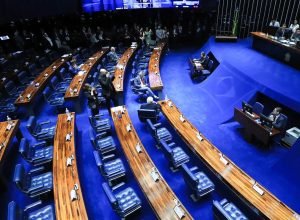 senado-segue-camara-e-tambem-derruba-decreto-do-iof