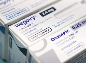 receita-retida:-entenda-como-fica-a-venda-de-canetas-emagrecedoras