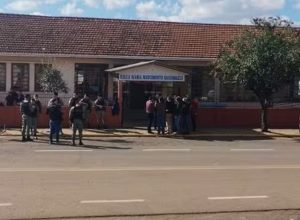 escola-recebera-psicologos-especialistas-em-violencia-apos-atentado