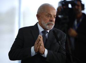 lula-diz-que-prepara-politica-habitacional-‘infinitamente-maior’-que-minha-casa,-minha-vida