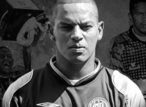 goleiro-campeao-brasileiro-pelo-athletico,-pantera-morre-aos-54