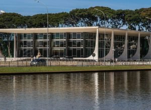 segundo-semestre-no-stf-tera-trama-golpista-e-novo-presidente 