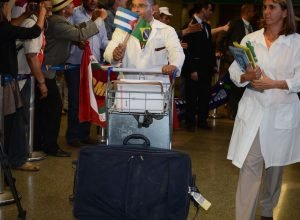 associacao-de-medicos-cubanos-repudia-acao-dos-eua-contra-mais-medicos