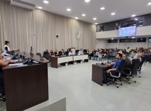 camara-aprova-pl-que-proibe-contratacao-de-shows-com-apologia-ao-crime