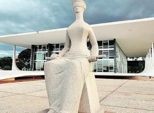 sala-da-primeira-turma,-onde-bolsonaro-sera-julgado-no-stf,-passa-por-obras