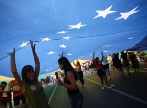 ministro-aparece-no-ato-da-paulista-e-diz-que-desconhece-veto-do-governo