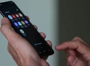 veto-a-celular-leva-80%-dos-alunos-a-prestar-mais-atencao-nas-aulas