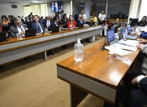 comissao-do-senado-aprova-isencao-do-ir-para-quem-ganha-ate-r$-5-mil