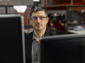 jornalista-eduardo-scolese-lanca-neste-sabado-(27)-livro-sobre-como-folha-atuou-nos-anos-bolsonaro