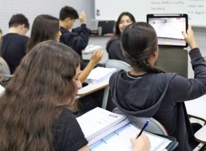 cartilha-de-redacao-do-enem-2025-esta-disponivel-para-consulta