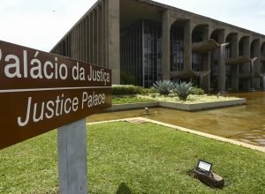 ministerio-diz-ao-stf-que-ja-tomou-medidas-para-intimar-figueiredo
