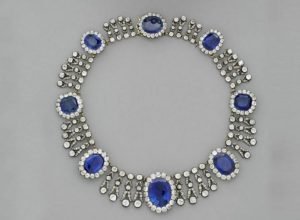 bisneta-de-dom-pedro-ii-foi-a-ultima-a-usar-joia-roubada-no-louvre