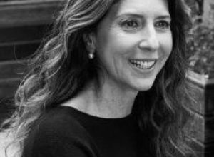 mais-uma-mulher,-mais-uma-voz