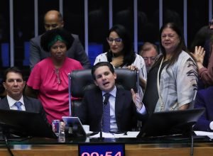 camara-aprova-regras-para-julgamentos-do-stf-e-envia-texto-ao-senado
