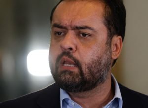 castro-pede-mais-apoio-federal;-governo-diz-que-nao-recebeu-pedido